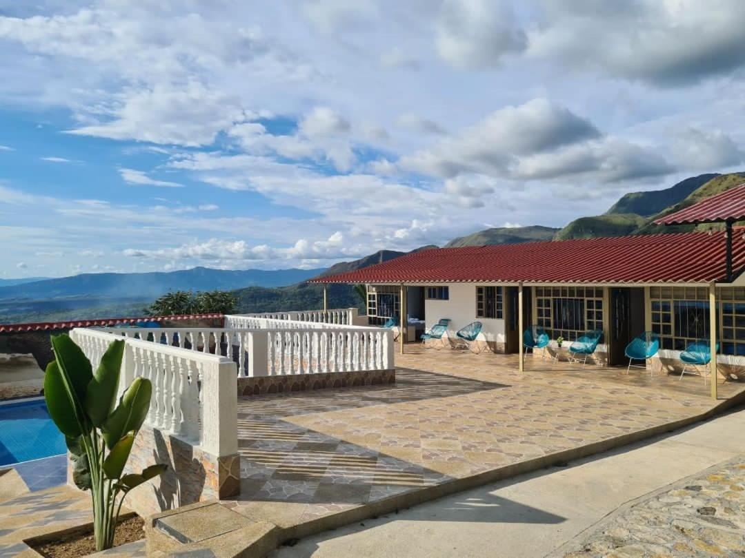 Finca Don Matias Мелгар Екстериор снимка