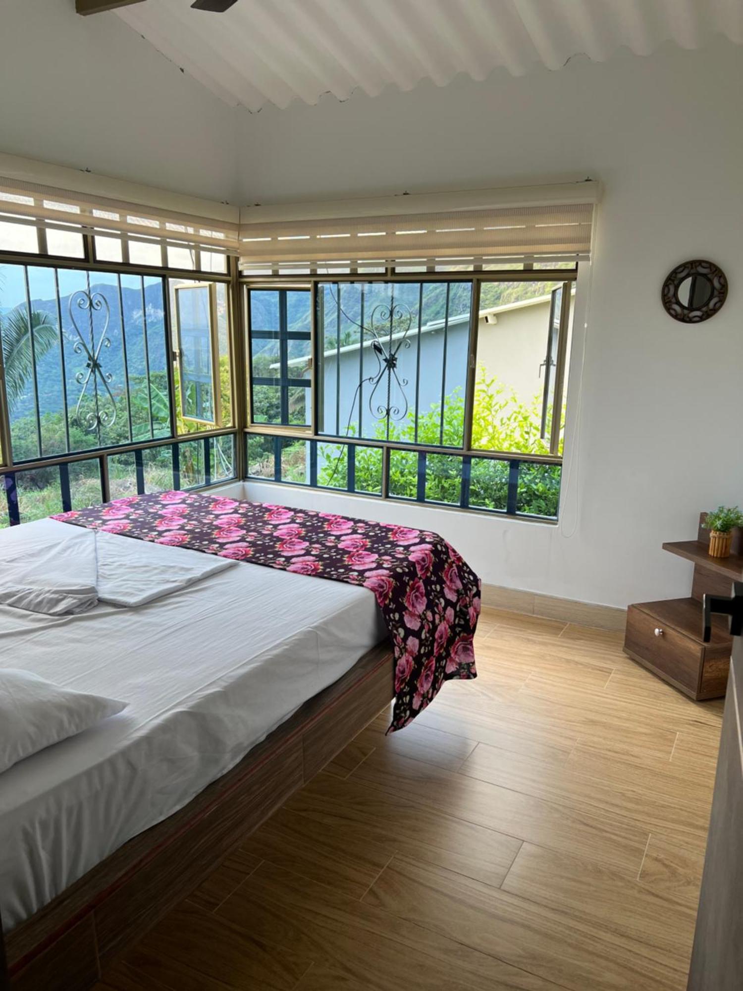 Finca Don Matias Мелгар Екстериор снимка